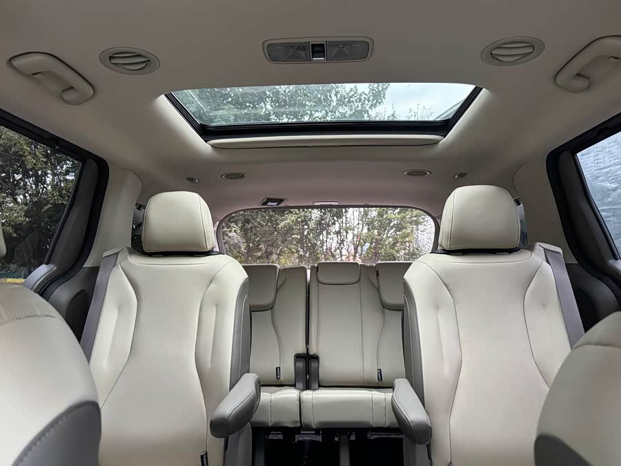 Kia Carnival 2022 immagine di auto #20