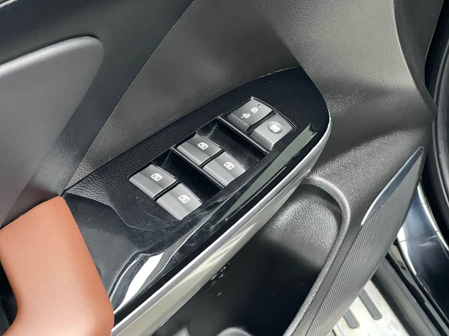 GAC Trumpchi GS7 2018 car image #20