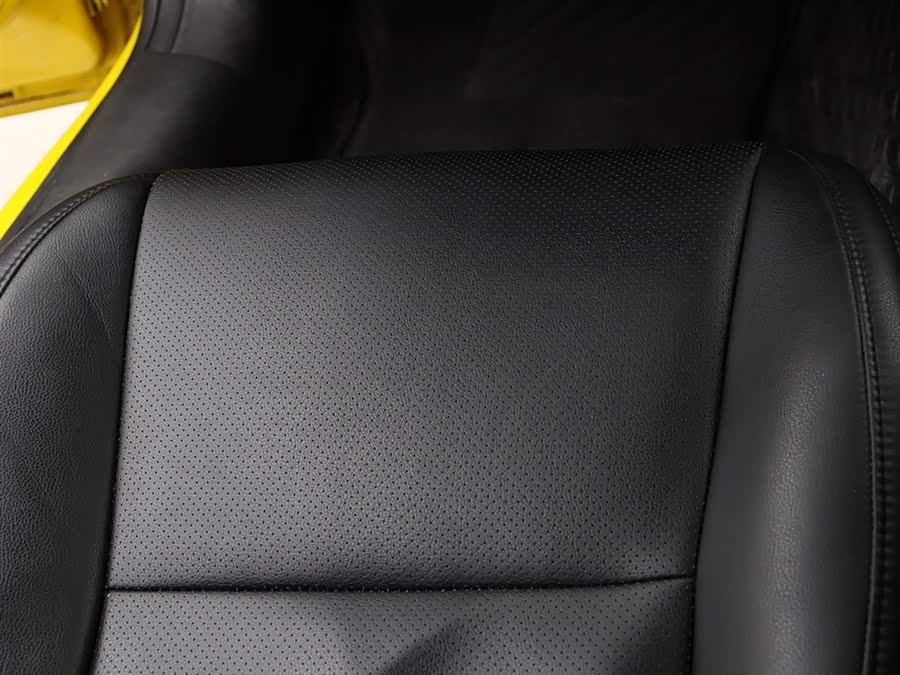 Chevrolet Camaro 2010 car image #20