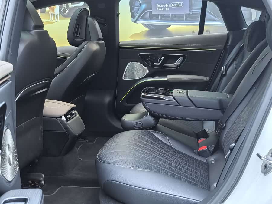 Mercedes-Benz EQS Class 2023 car image #20