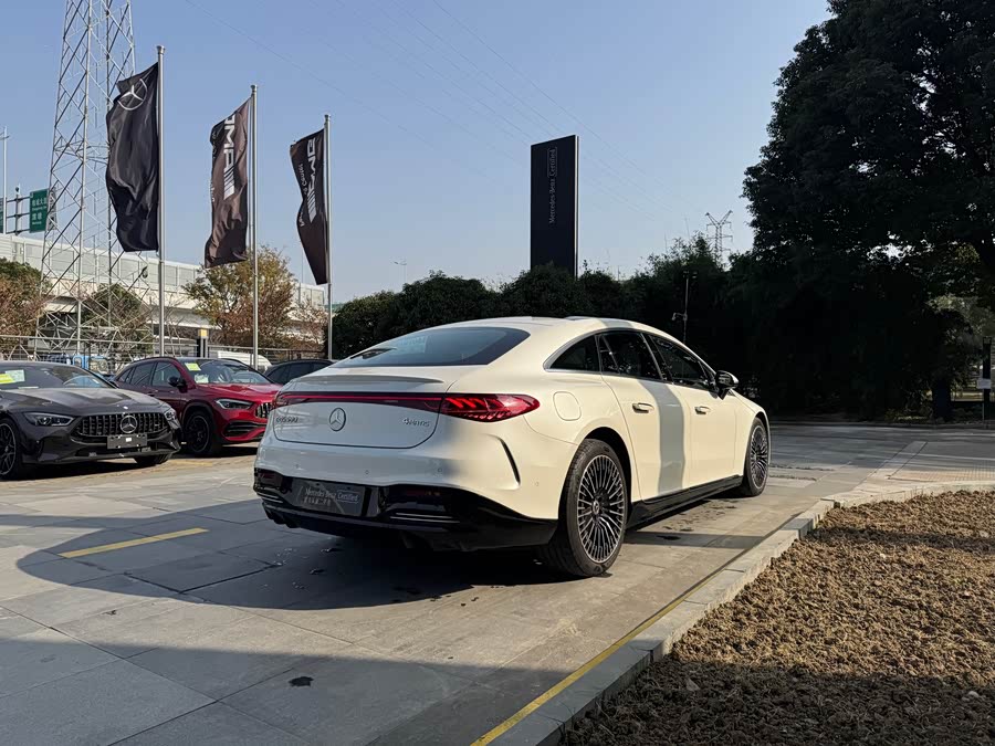 Mercedes-Benz EQS Class 2023 car image #20