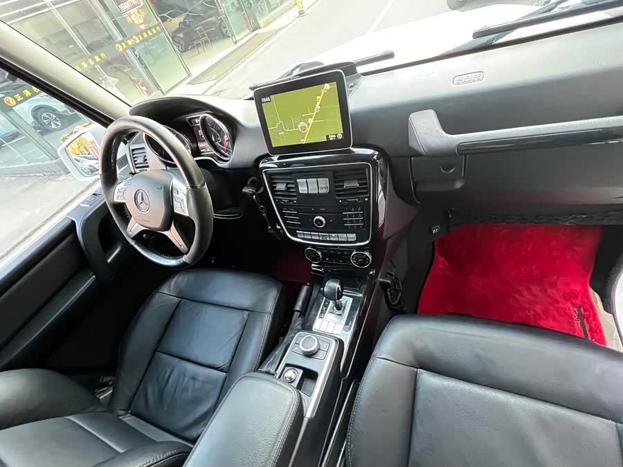 Mercedes-Benz G Class 2017 صورة سيارة #20