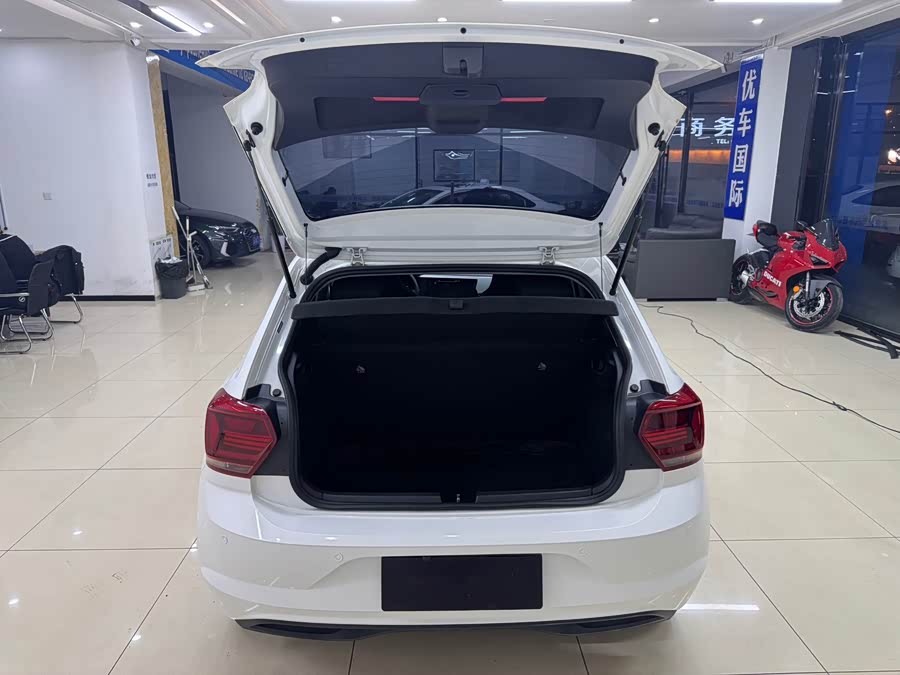 Volkswagen Polo 2021 car image #20
