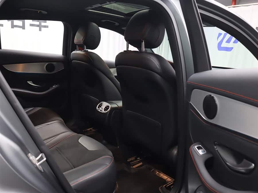 Mercedes-Benz GLC Coupe AMG 2021 صورة سيارة #20