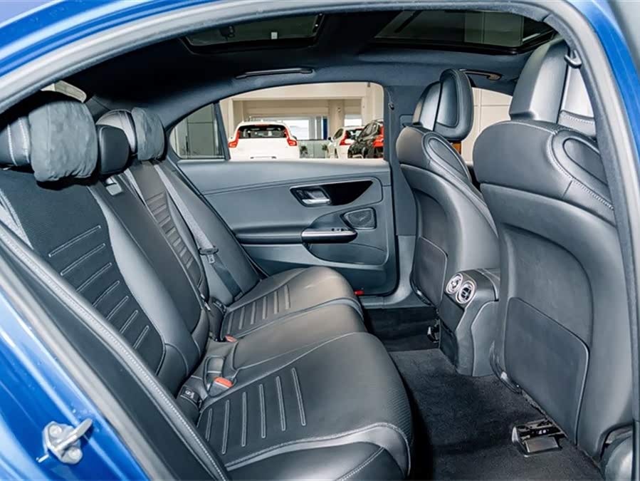 Mercedes-Benz C Class 2022 image de voiture #20