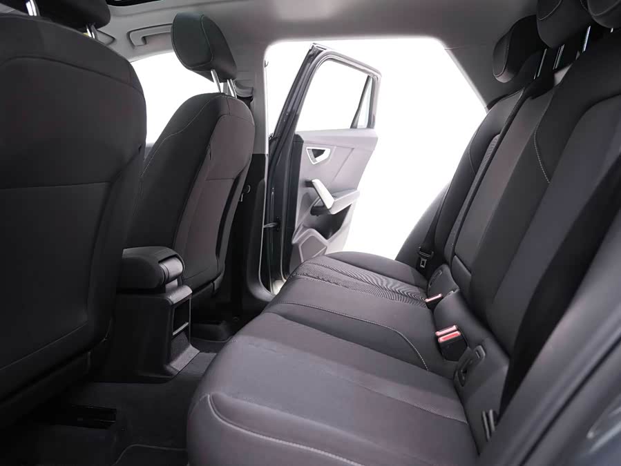 Audi Q2L 2020 immagine di auto #20