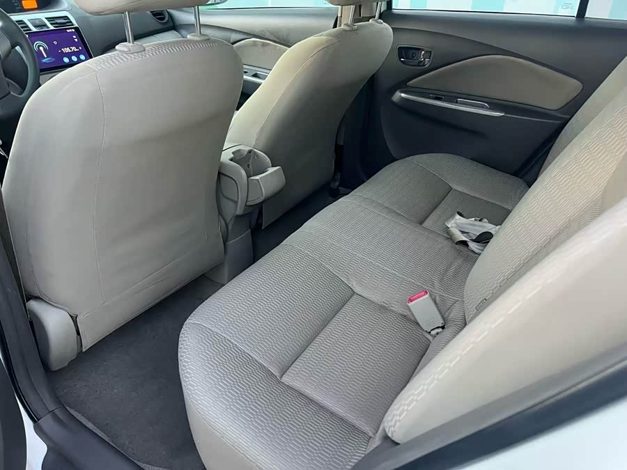 Toyota Vios 2012 car image #20