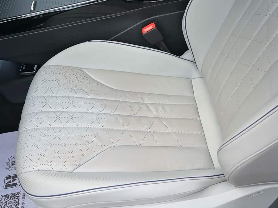 Volkswagen ID.6 X 2021 #20 Volkswagen ID.6 X 2021 car image #20