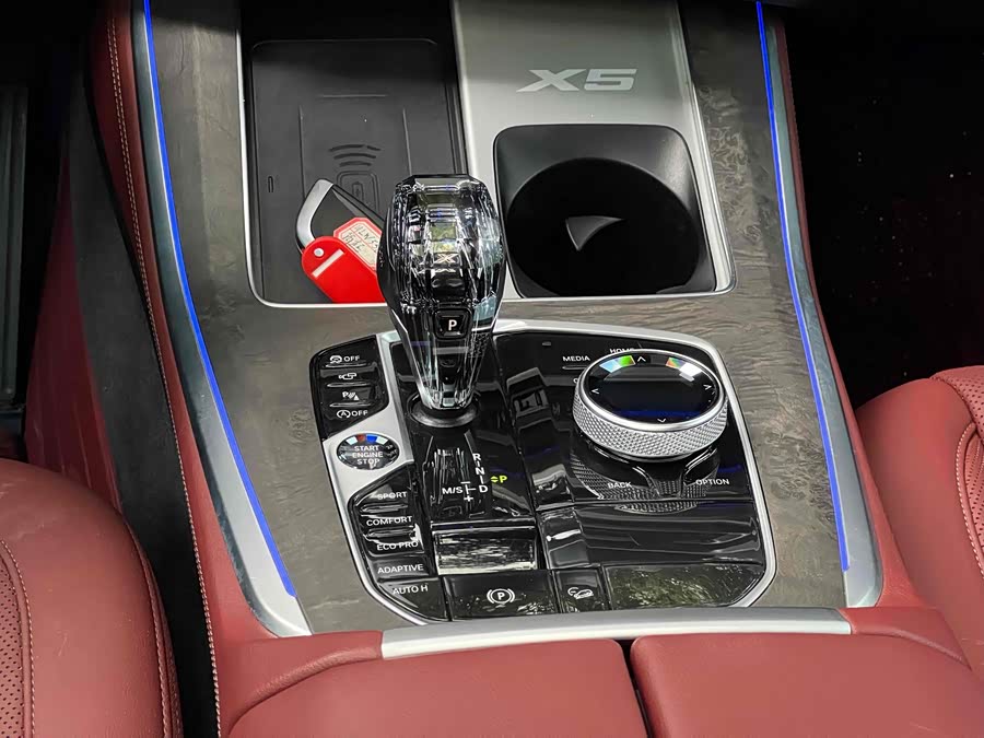 BMW X5 2022 car image #20