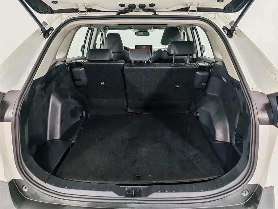 Toyota RAV4 2020 #20 Toyota RAV4 2020 car image #20