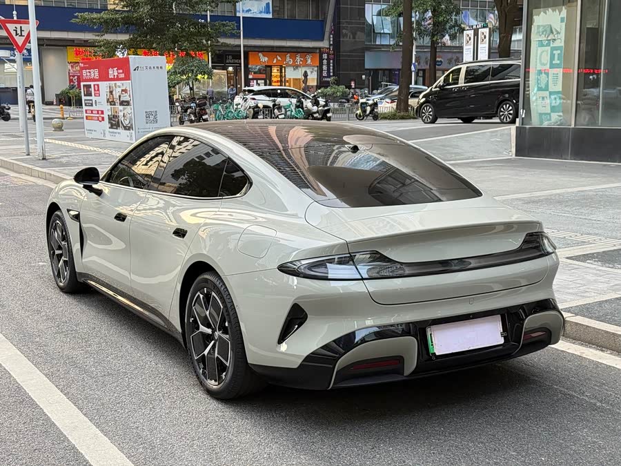 MI SU7 2025 car image #20