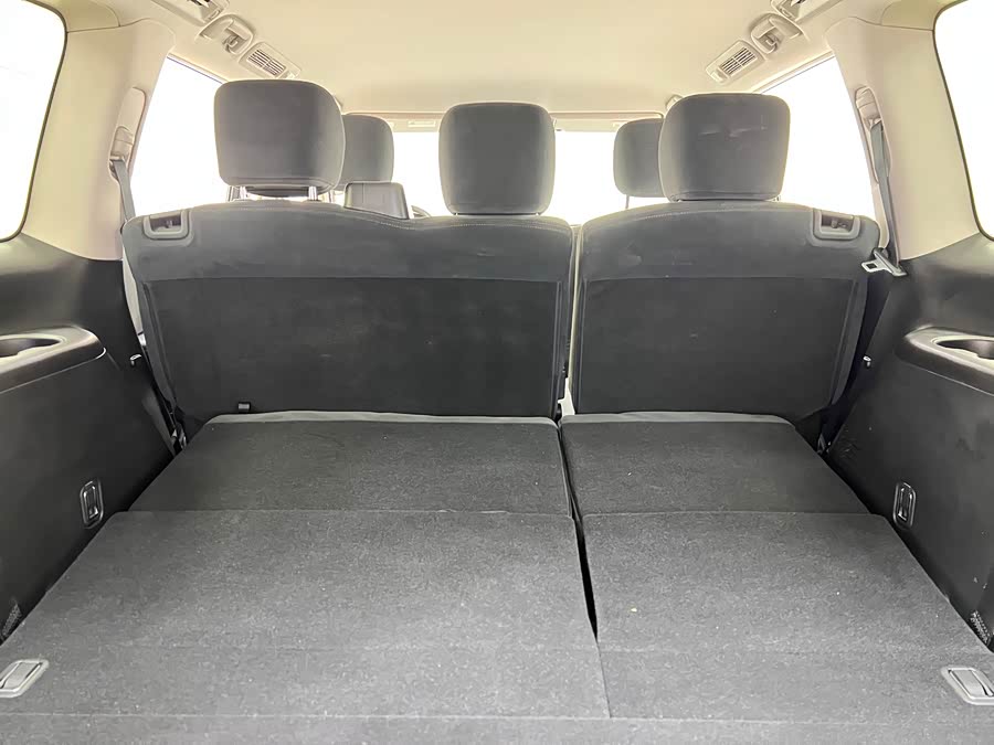 日产 途乐 2018 汽车图片 #20