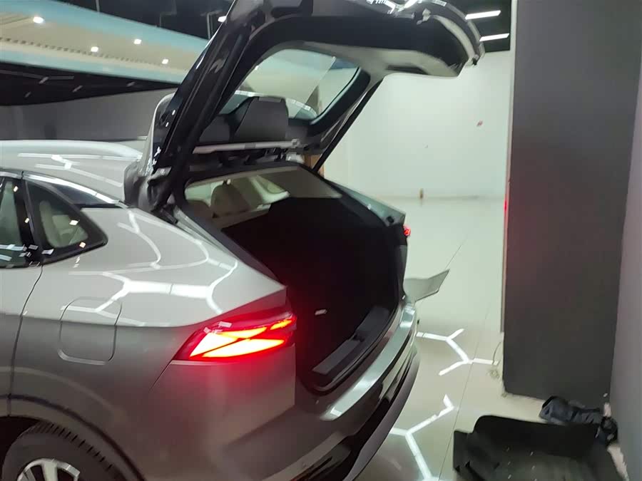 Roewe D5X DMH 2025 car image #20