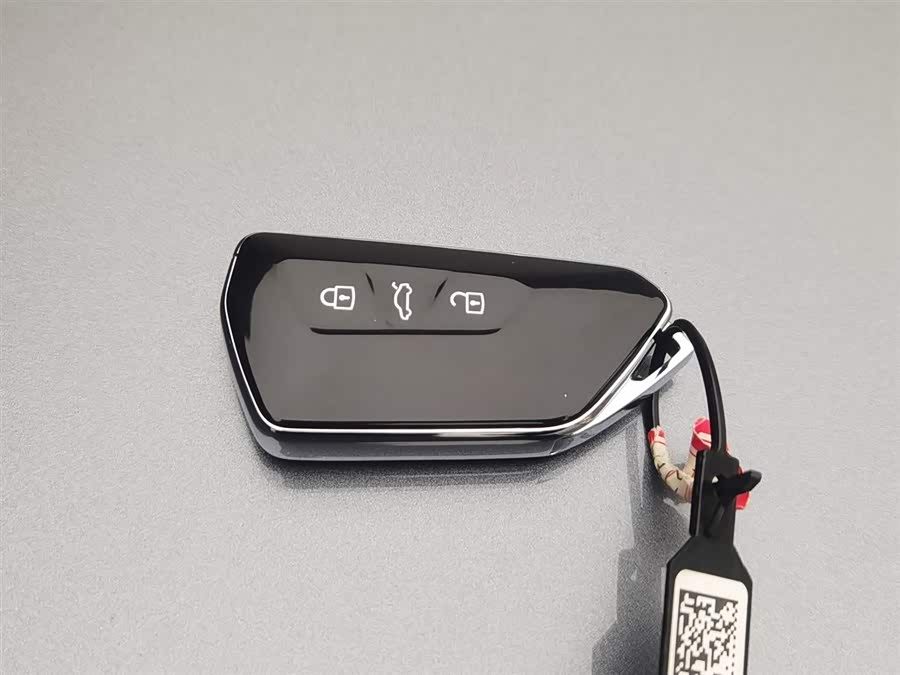 Volkswagen ID.6 X 2022 #20 Volkswagen ID.6 X 2022 car image #20