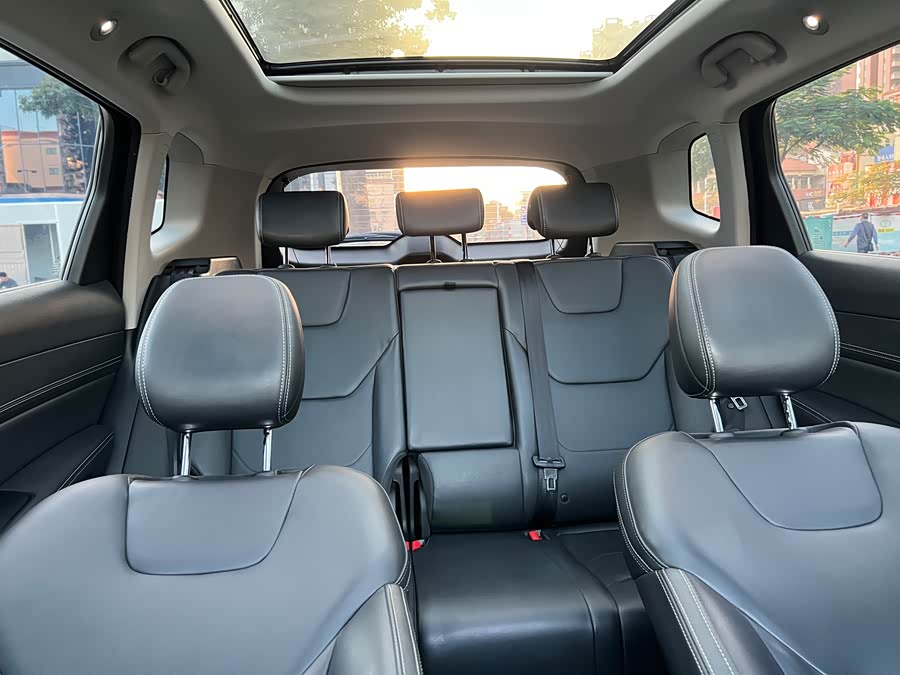 BYD Song Pro 2020 #20 BYD Song Pro 2020 car image #20