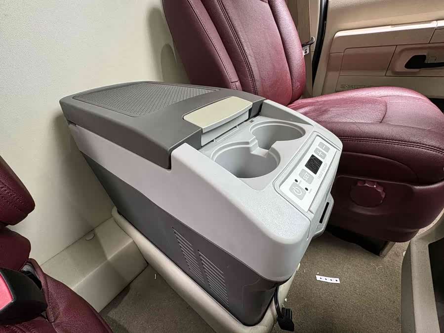 Ford E350 2015 imagen de coche #20