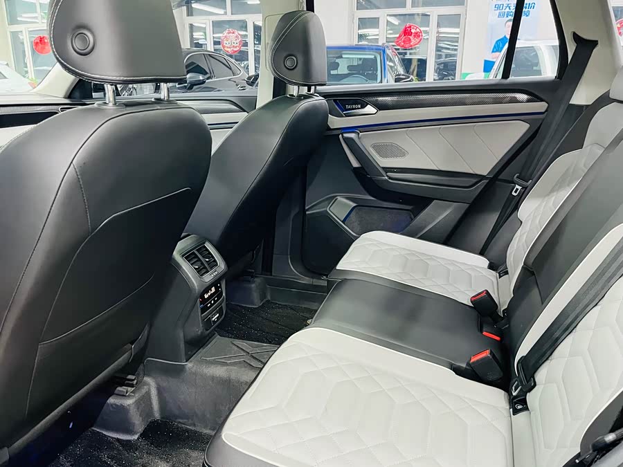 Volkswagen Tayron 2022 car image #20