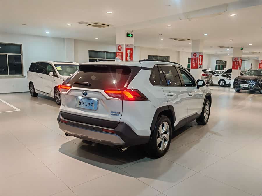 Toyota RAV4 2020 car image #20