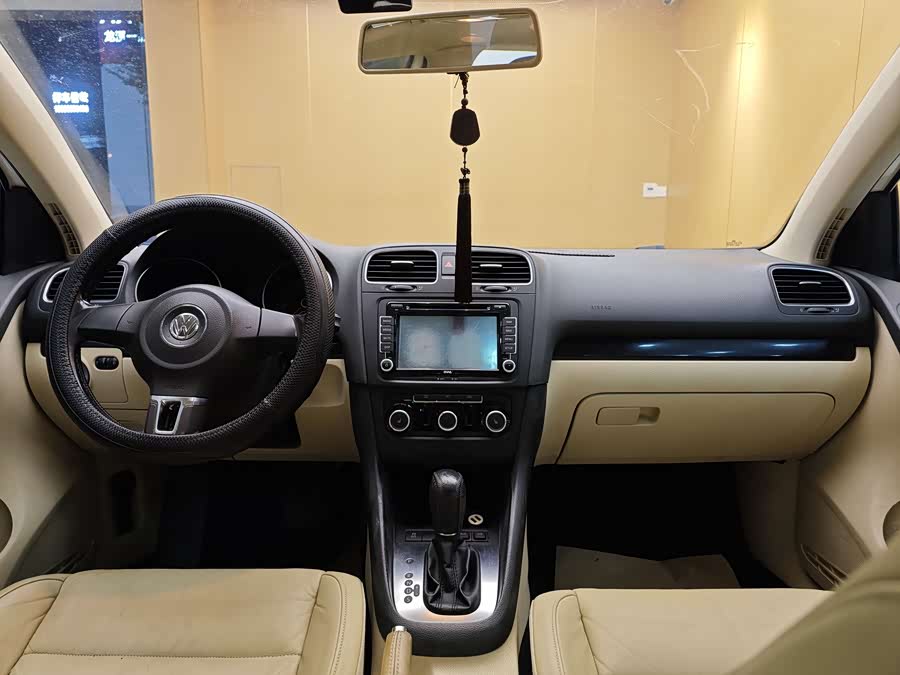 Volkswagen Golf 2012 #20 Volkswagen Golf 2012 car image #20