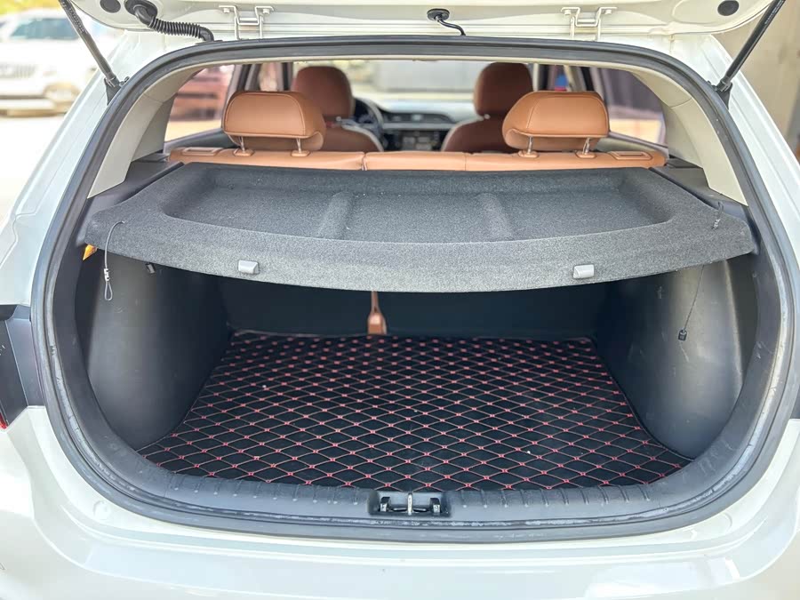 Kia Rio Cross 2018 صورة سيارة #20