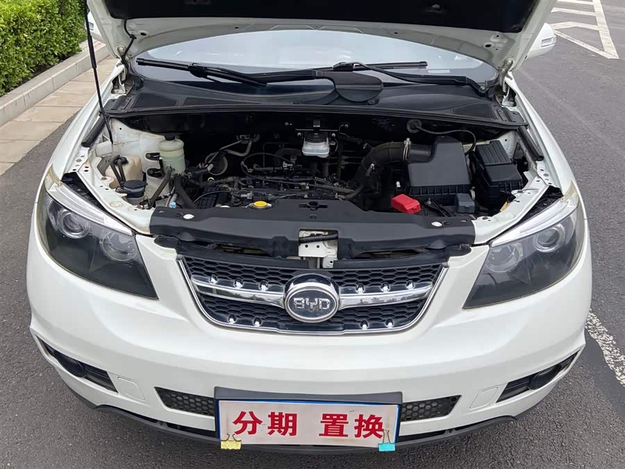 BYD S6 2014 #20 BYD S6 2014 car image #20