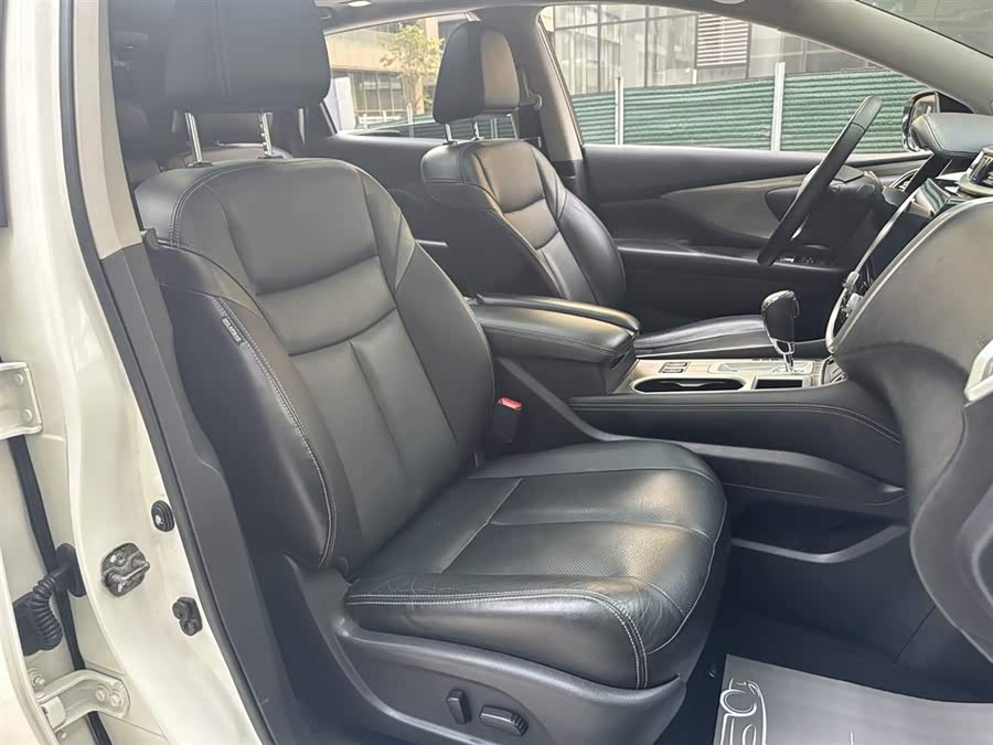 Nissan Murano 2018 immagine di auto #20