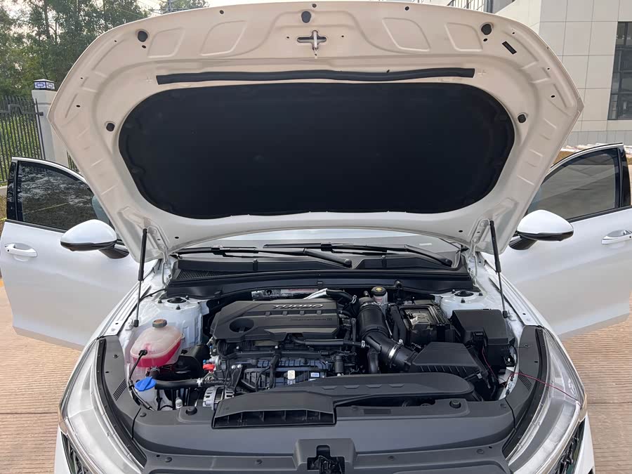 起亚 起亚K5 2022 汽车图片 #20