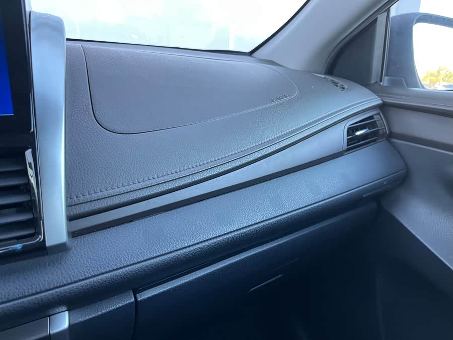 丰田 YARiS L 致炫 2014 汽车图片 #20