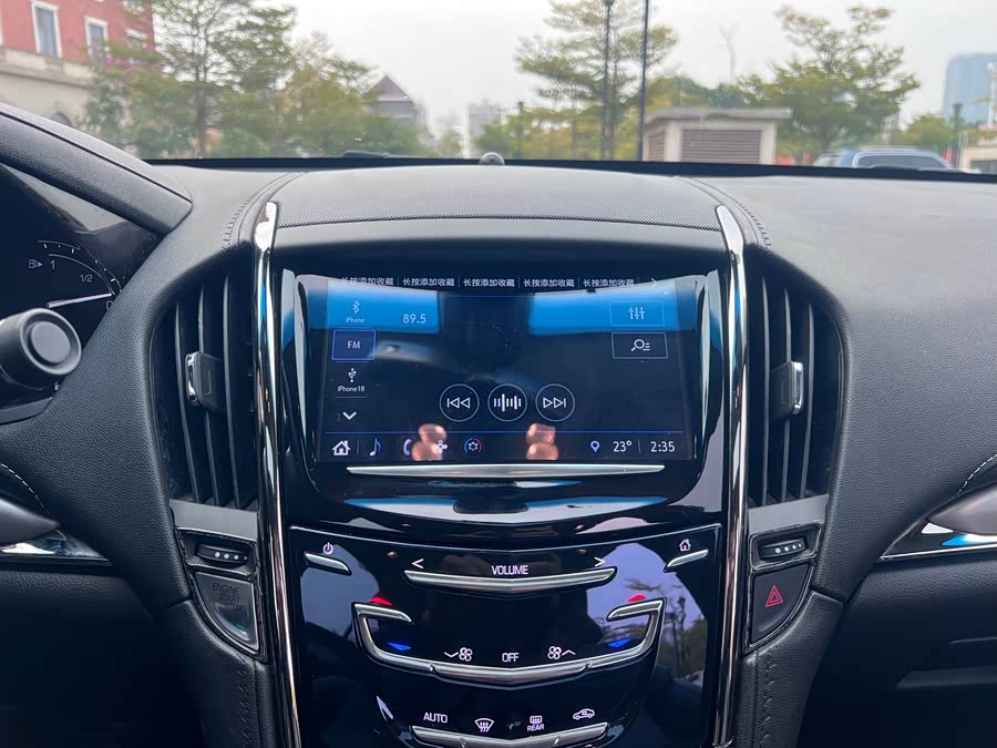 2018 #20 2018 car image #20