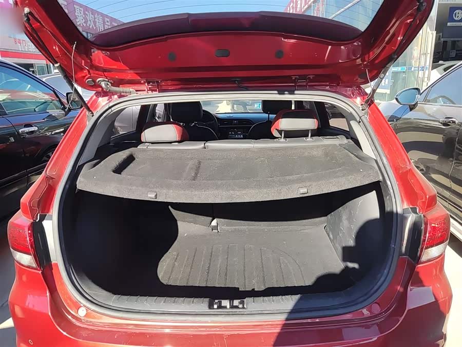 Kia Rio Cross 2017 car image #20