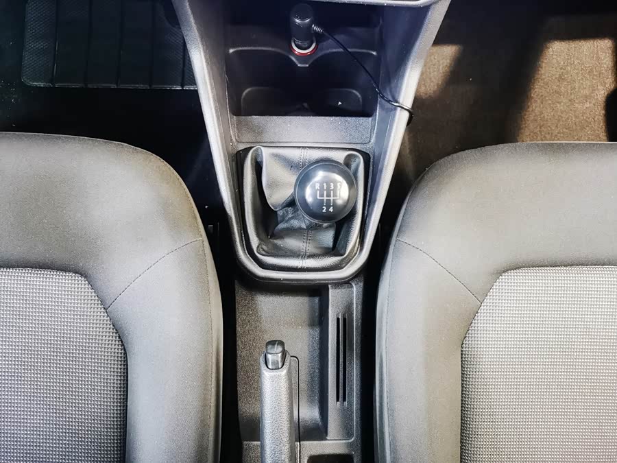 Volkswagen Jetta 2019 image de voiture #20