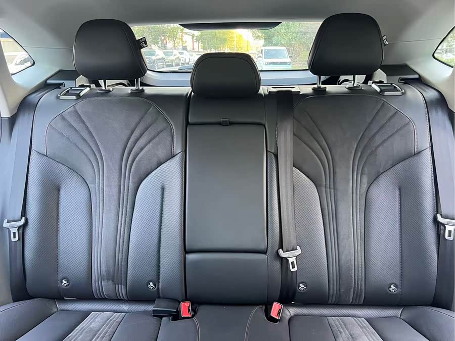 Roewe D5X DMH 2024 car image #20