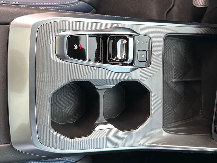 GAC Trumpchi GS3 2025 #20 GAC Trumpchi GS3 2025 immagine di auto #20