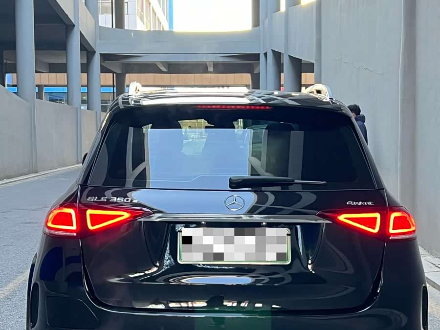 Mercedes-Benz GLE Class New Energy 2021 car image #20