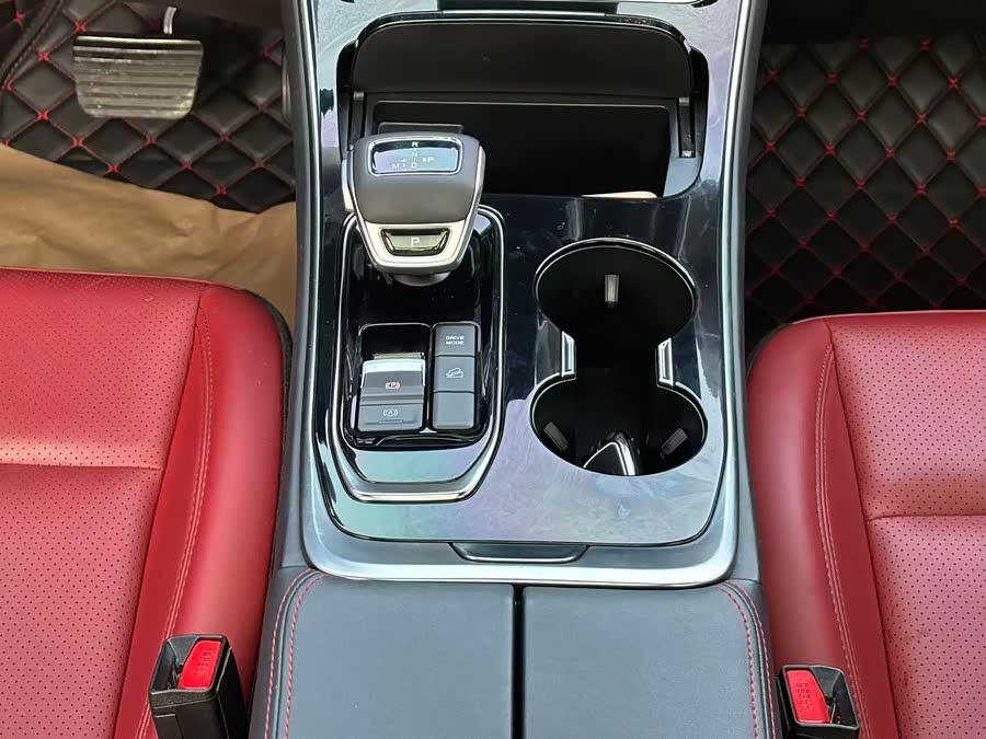 Forthing T5 EVO 2021 #20 Forthing T5 EVO 2021 image de voiture #20