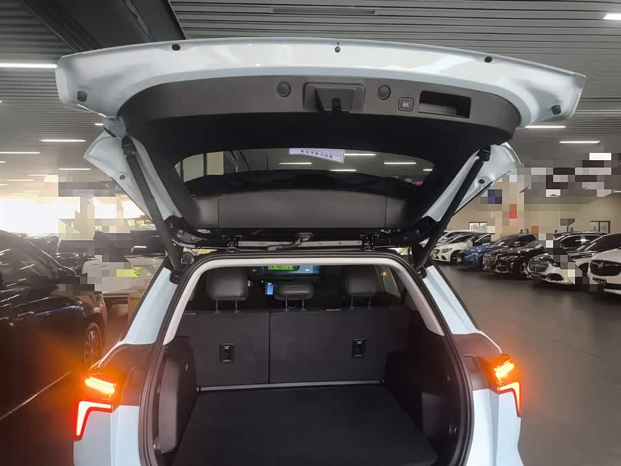 Chevrolet Equinox Plus 2025 #20 Chevrolet Equinox Plus 2025 car image #20