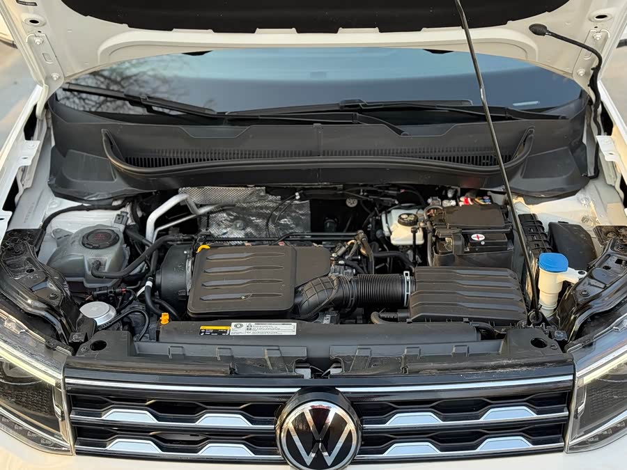 Volkswagen T-Cross 2021 imagen de coche #20