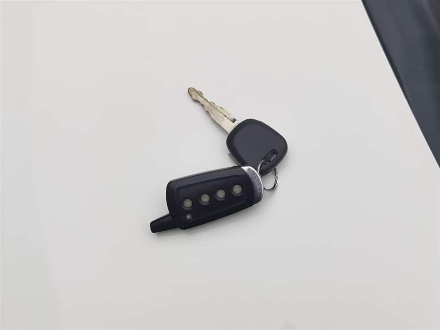 Suzuki 2014 car image #20