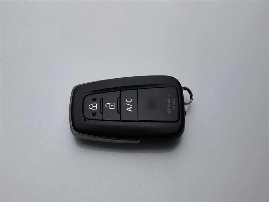 Toyota C-HR EV 2021 immagine di auto #20