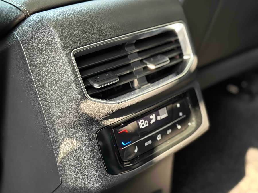 Volkswagen Talagon 2021 #20 Volkswagen Talagon 2021 car image #20