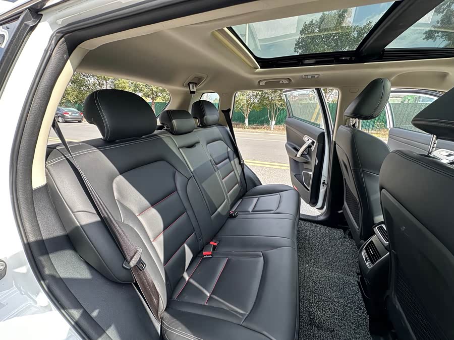 GEELY Boyue 2020 #20 GEELY Boyue 2020 car image #20