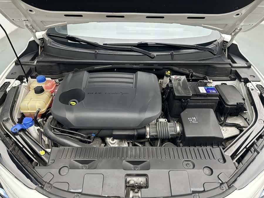 Changan UNI-T 2022 car image #20