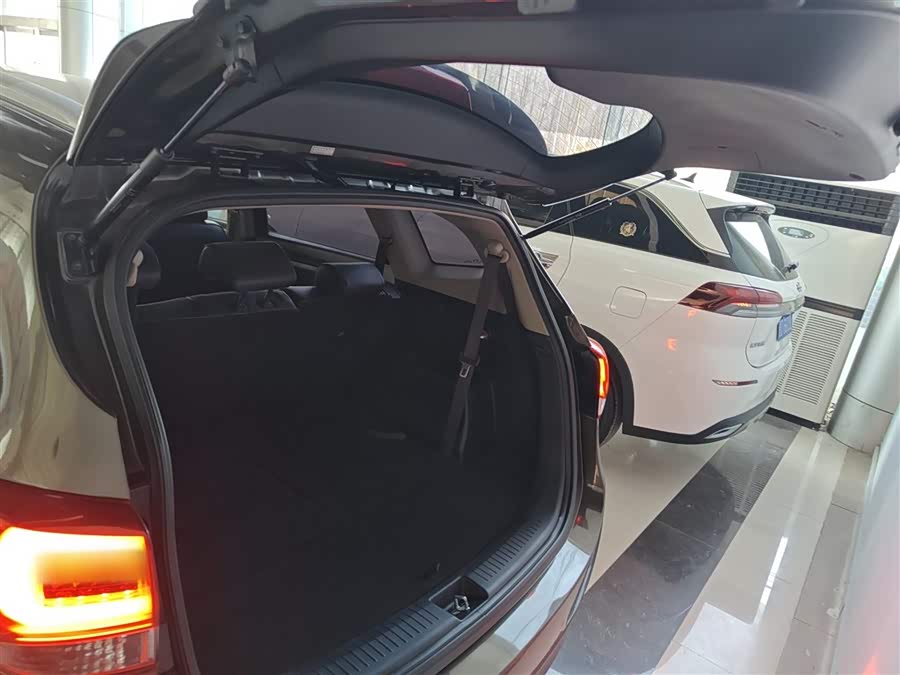 起亚 佳乐 2016 汽车图片 #20