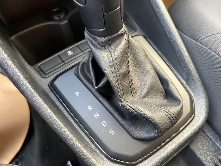 Volkswagen Santana 2021 car image #20