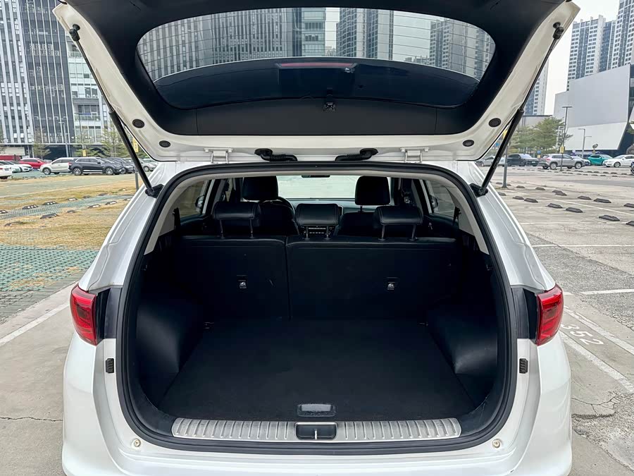 Kia KX5 2017 صورة سيارة #20