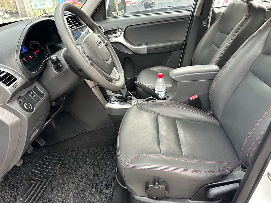 奇瑞 瑞虎3 2014 汽车图片 #20