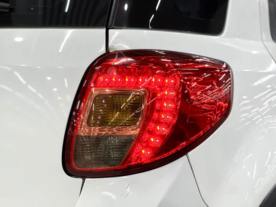 铃木 天语 SX4 2015 汽车图片 #20