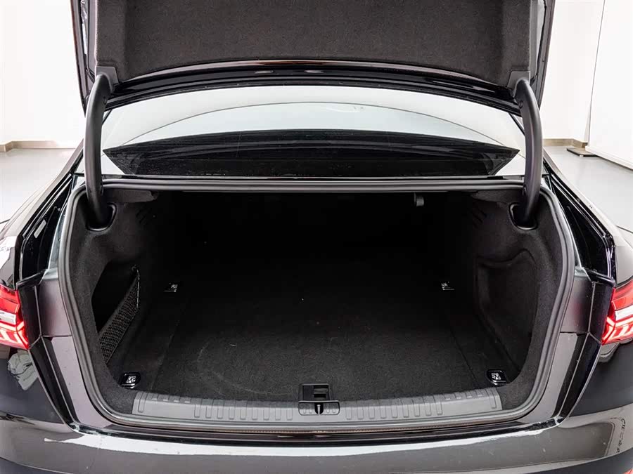 Audi A6L 2020 car image #20