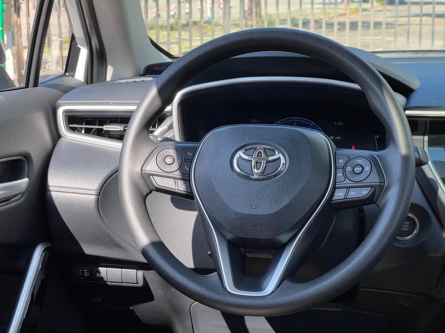 Toyota Frontlander 2023 car image #20