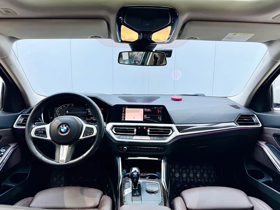 BMW 3 Series 2020 car image #20